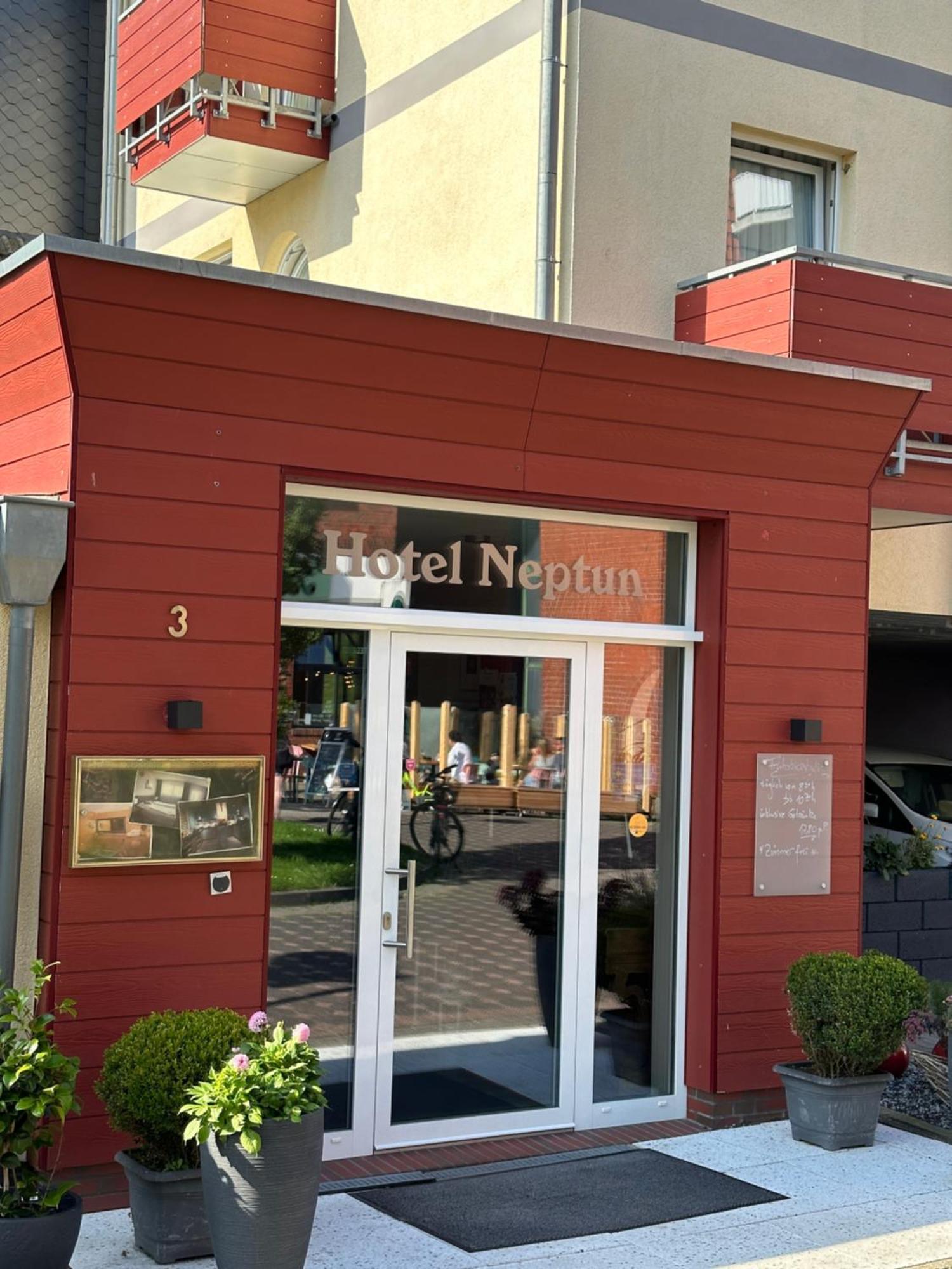 Hotel Neptun Schillig Eksteriør bilde